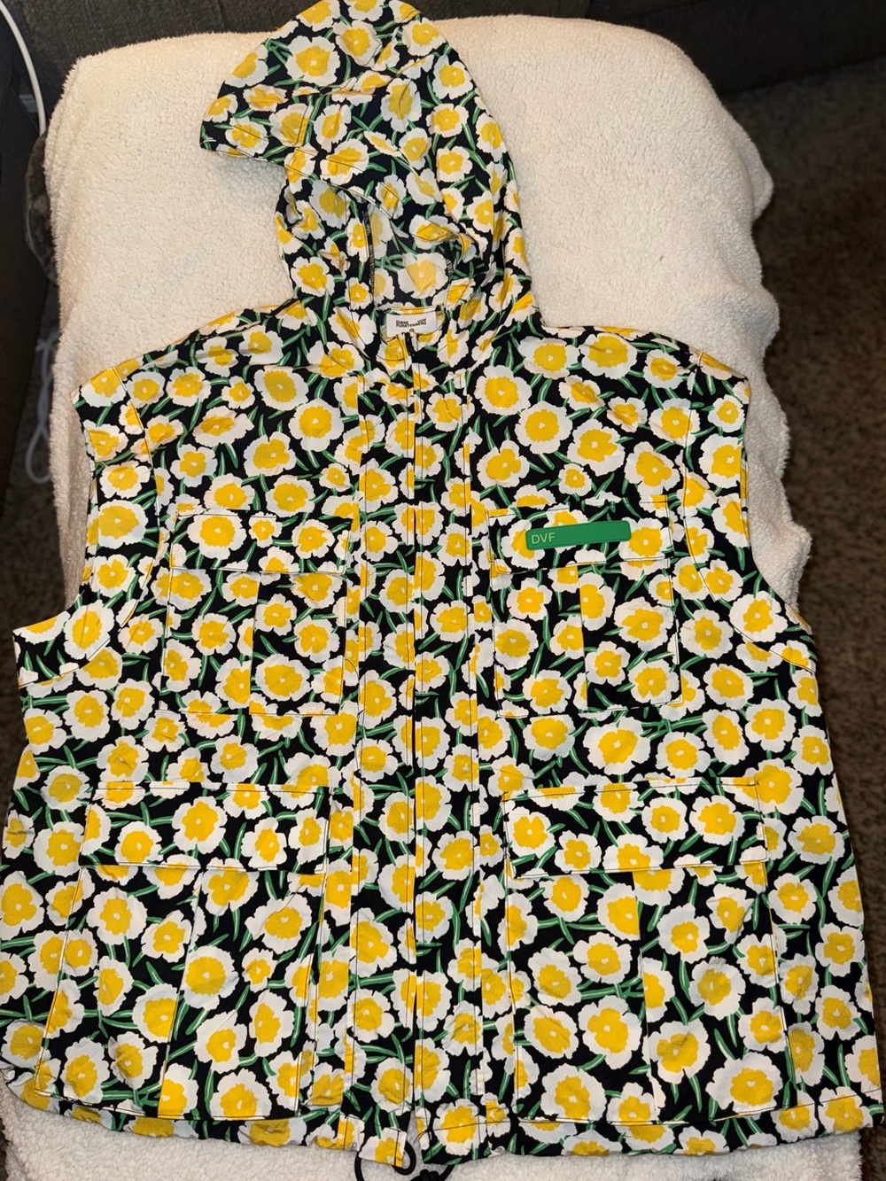 DVF Diane von Furstenberg for Target Floral Hooded Packable Utility Vest XXL